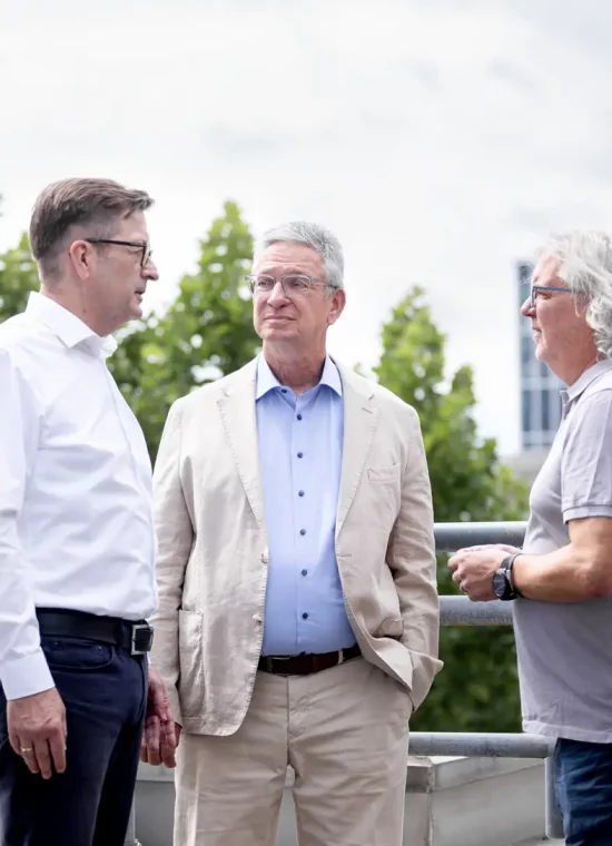 Startseite-Unternehmen_787x1094px